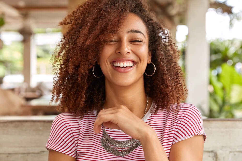 Como ter um sorriso bonito Veja 5 dicas que fazem a diferença!