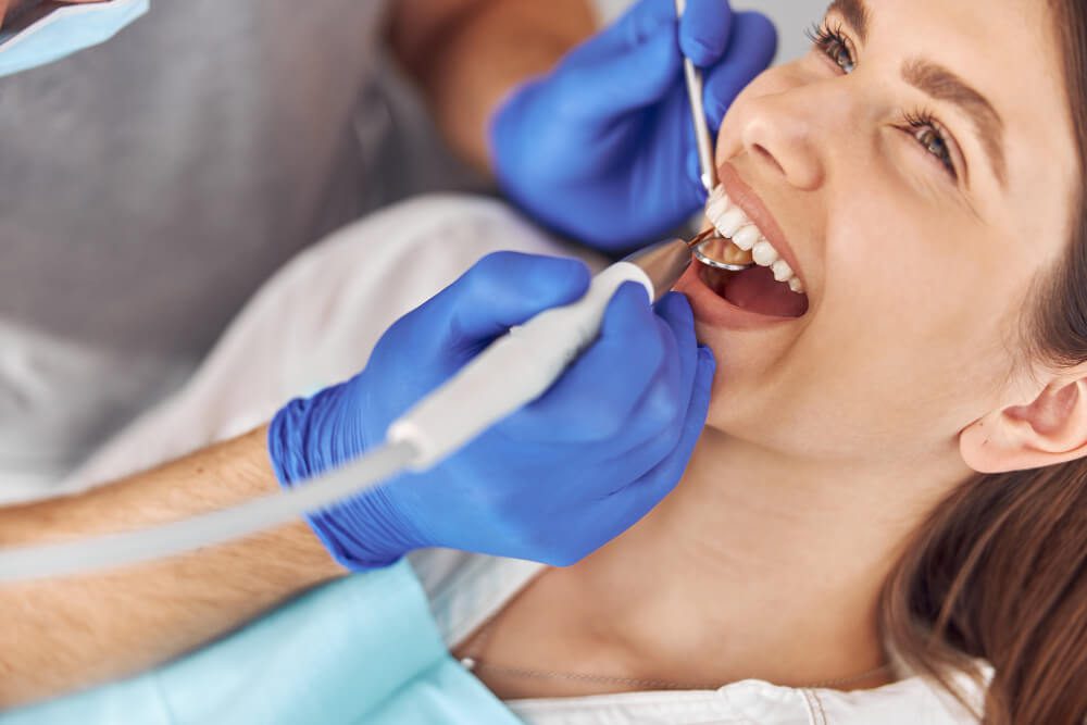 Limpeza dentaria e periodontia